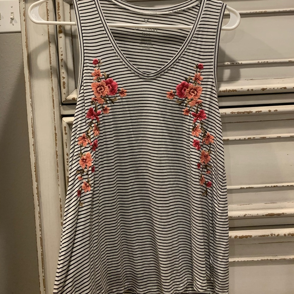 American Eagle tank top